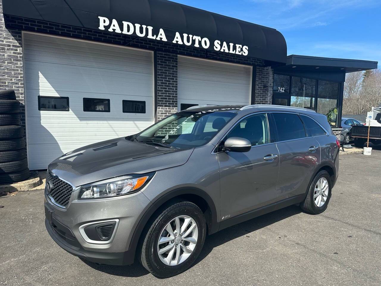2018 Kia Sorento LX — SUV — 108,831 mi — Holbrook, MA