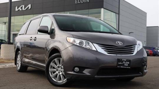 2017 Toyota Sienna XLE Premium — Minivan — 70,734 mi — Elgin, IL