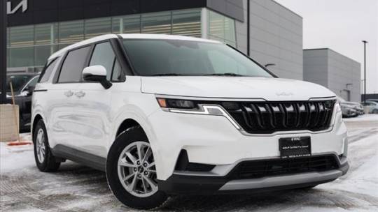 2024 Kia Carnival LXS — Minivan — 31,316 mi — Elgin, IL
