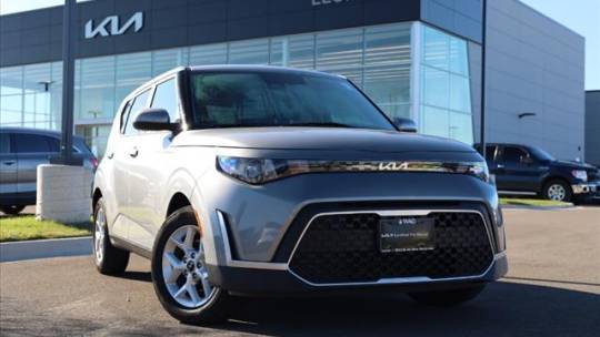 2023 Kia Soul S — Hatchback — 20,208 mi — Elgin, IL