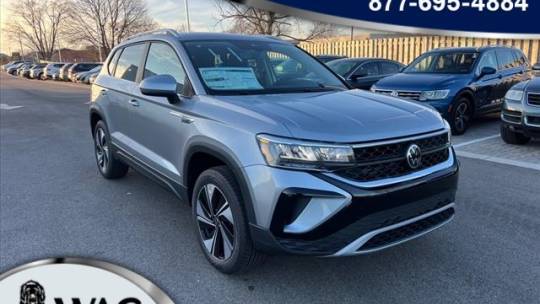 2024 Volkswagen Taos SE — SUV — 2,884 mi — Palatine, IL