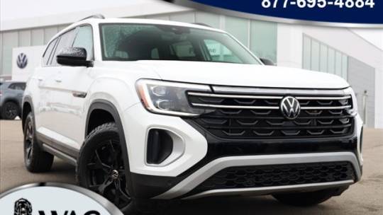 2024 Volkswagen Atlas Peak Edition SE with Technology — SUV — 13,883 mi — Palatine, IL