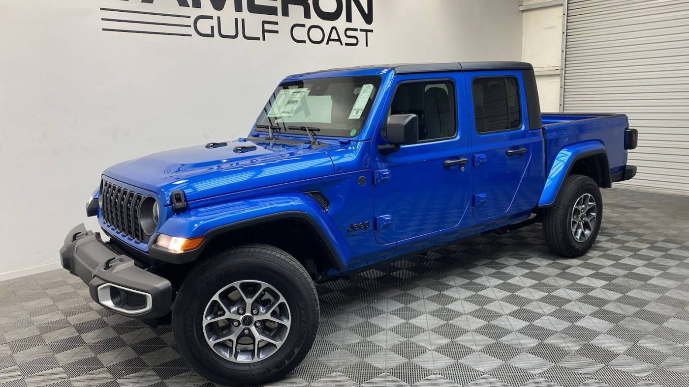 2024 Jeep Gladiator Sport S — Pickup Truck — 11,149 mi — Daphne, AL