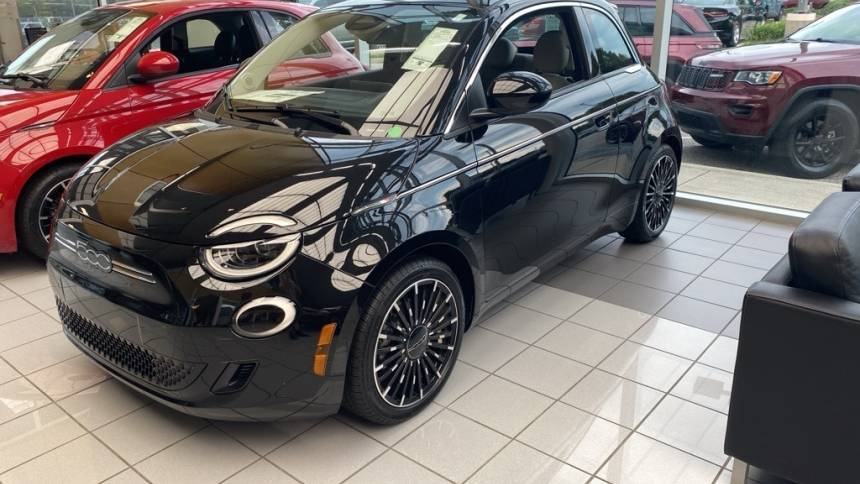 2024 Fiat 500e Music