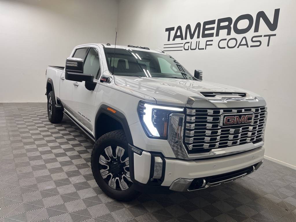 2025 GMC Sierra 2500HD Denali — Pickup Truck — 3,544 mi — Daphne, AL