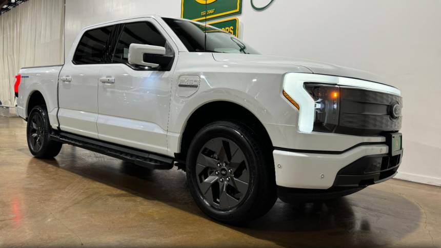 2023 Ford F-150 Lightning LARIAT — Pickup Truck — 33,674 mi — Houston, TX