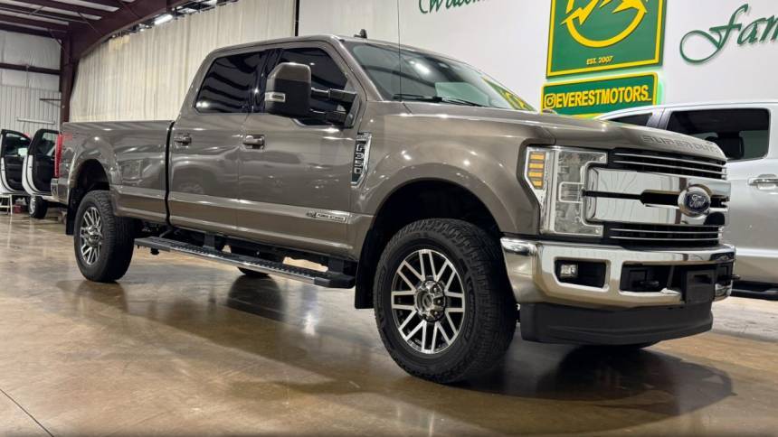 2019 Ford Super Duty F-350 Lariat — Pickup Truck — 122,280 mi — Houston, TX