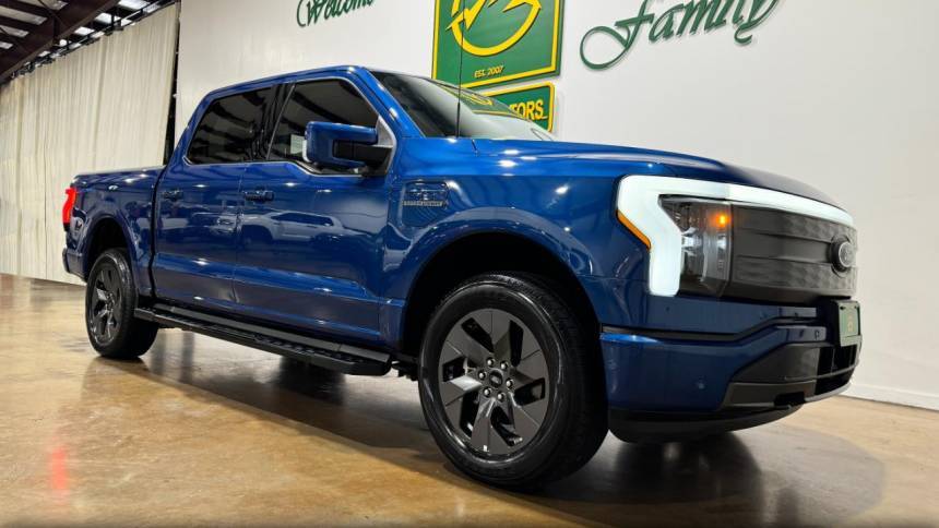 2022 Ford F-150 Lightning LARIAT — Pickup Truck — 15,953 mi — Houston, TX