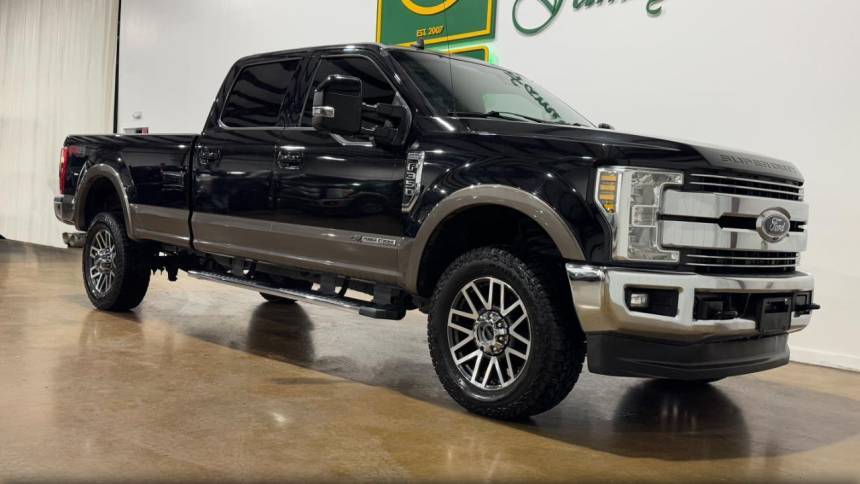 2019 Ford Super Duty F-350 Lariat — Pickup Truck — 134,423 mi — Houston, TX