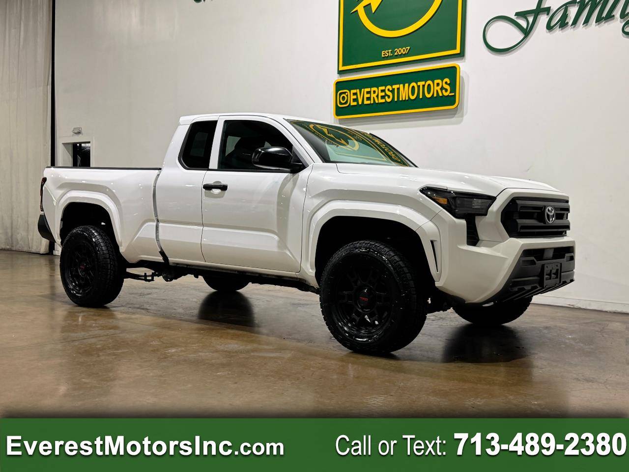 2024 Toyota Tacoma SR — Pickup Truck — 35,256 mi — Houston, TX