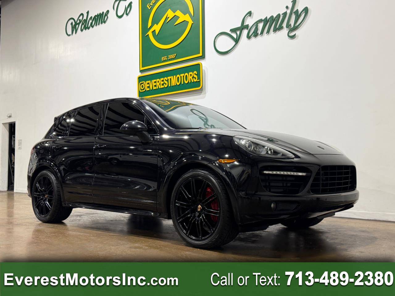 2013 Porsche Cayenne GTS