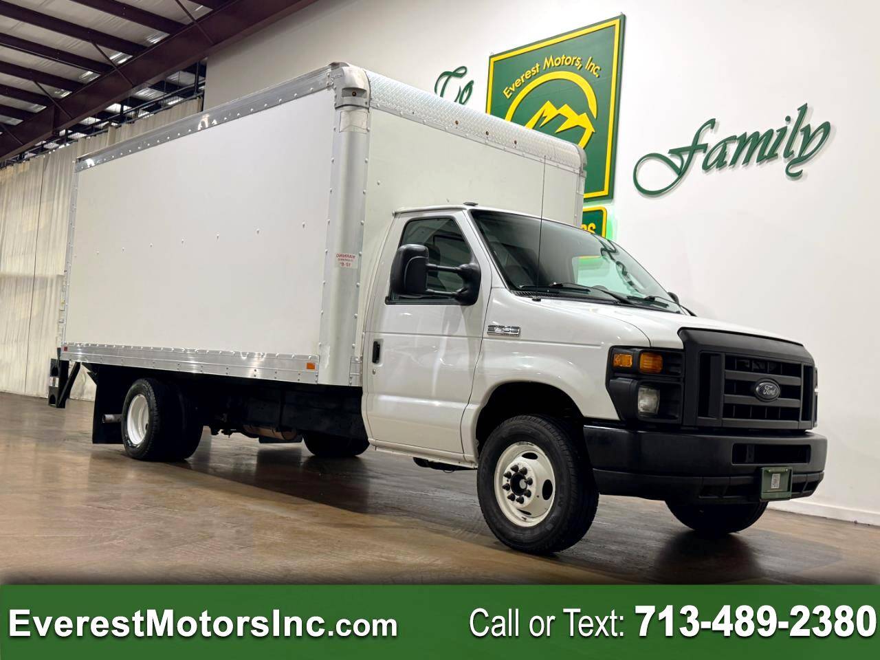 2017 Ford E-Series Cutaway E-350 — Chassis Cab Truck — 116,036 mi — Houston, TX