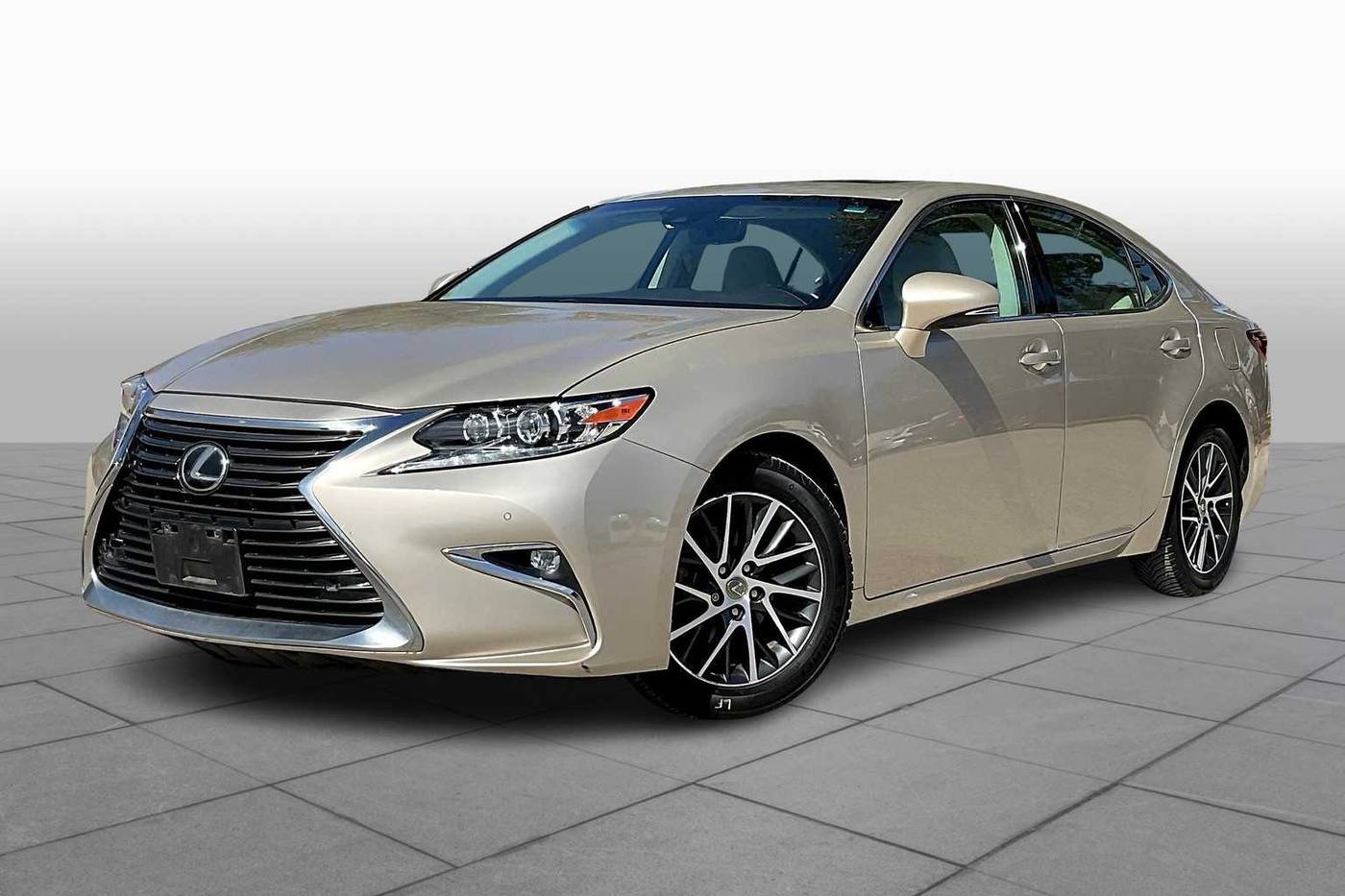 2018 Lexus ES ES 350 — Sedan — 60,392 mi — Boerne, TX