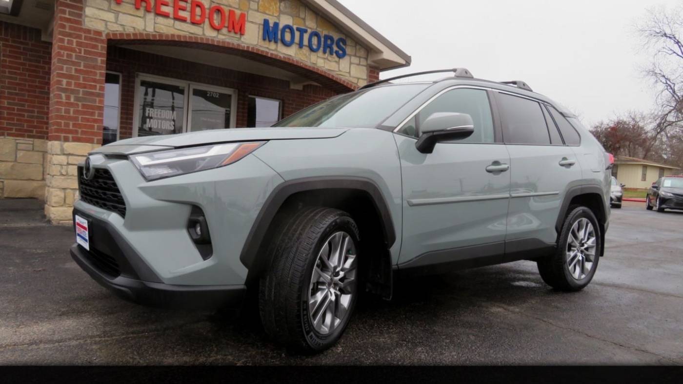 2023 Toyota RAV4 XLE Premium — SUV — 25,485 mi — Abilene, TX