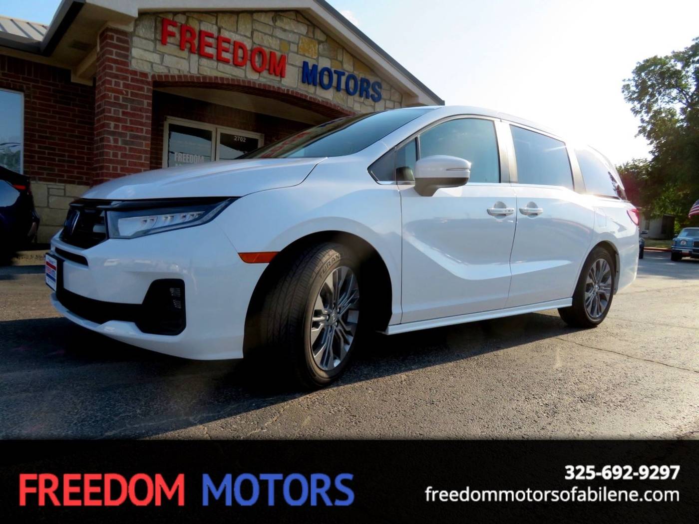 2025 Honda Odyssey Touring — Minivan — 11,942 mi — Abilene, TX