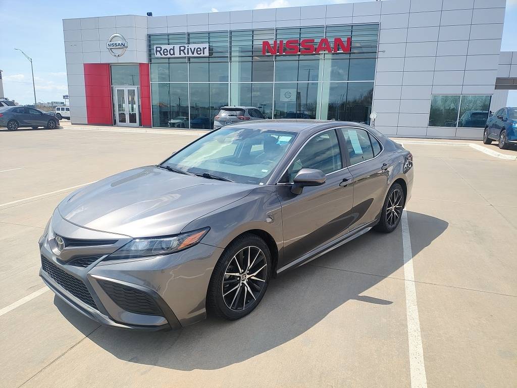 2021 Toyota Camry SE — Sedan — 60,810 mi — Ardmore, OK