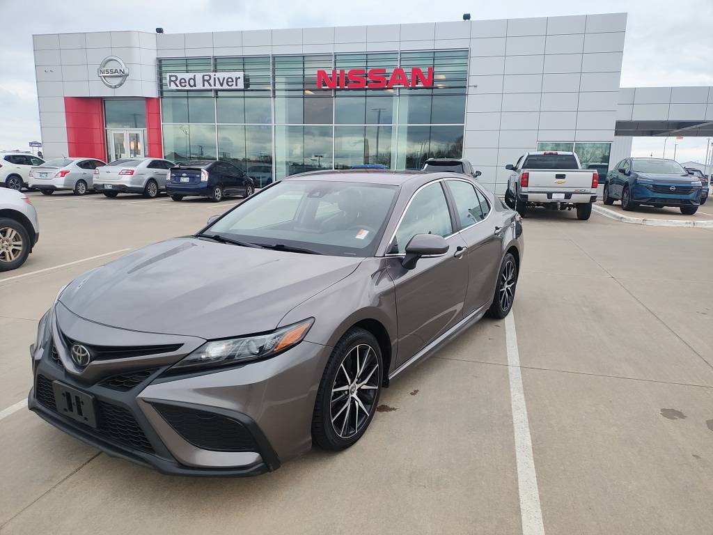 2022 Toyota Camry SE — Sedan — 58,834 mi — Ardmore, OK