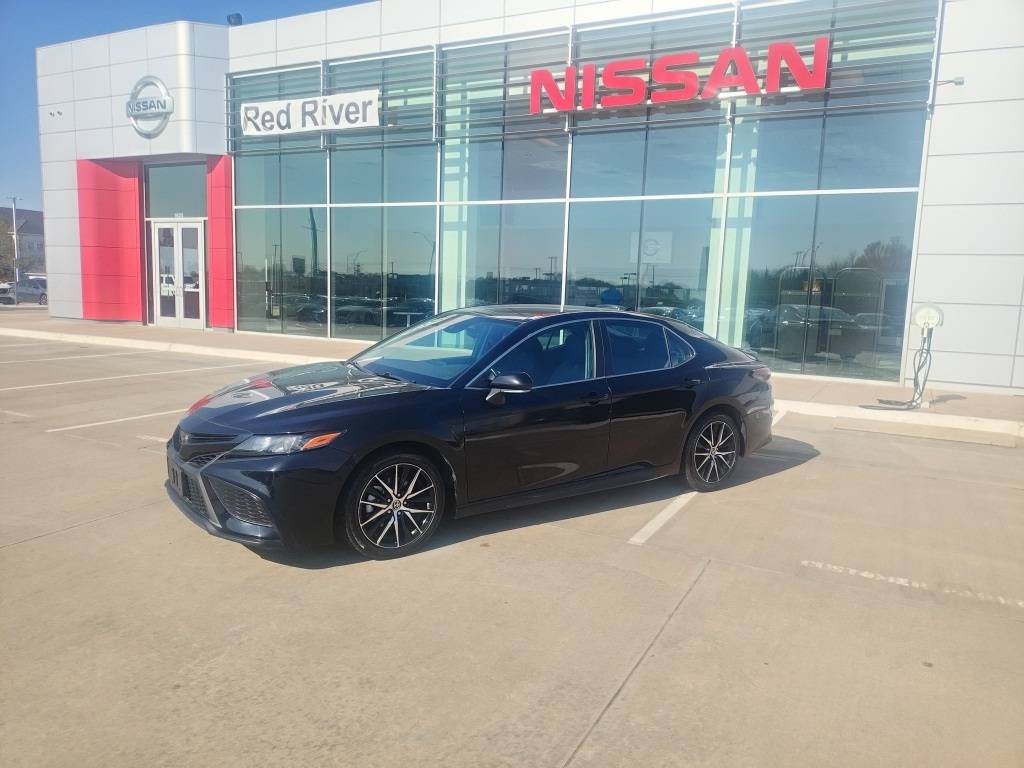 2022 Toyota Camry SE — Sedan — 59,695 mi — Ardmore, OK