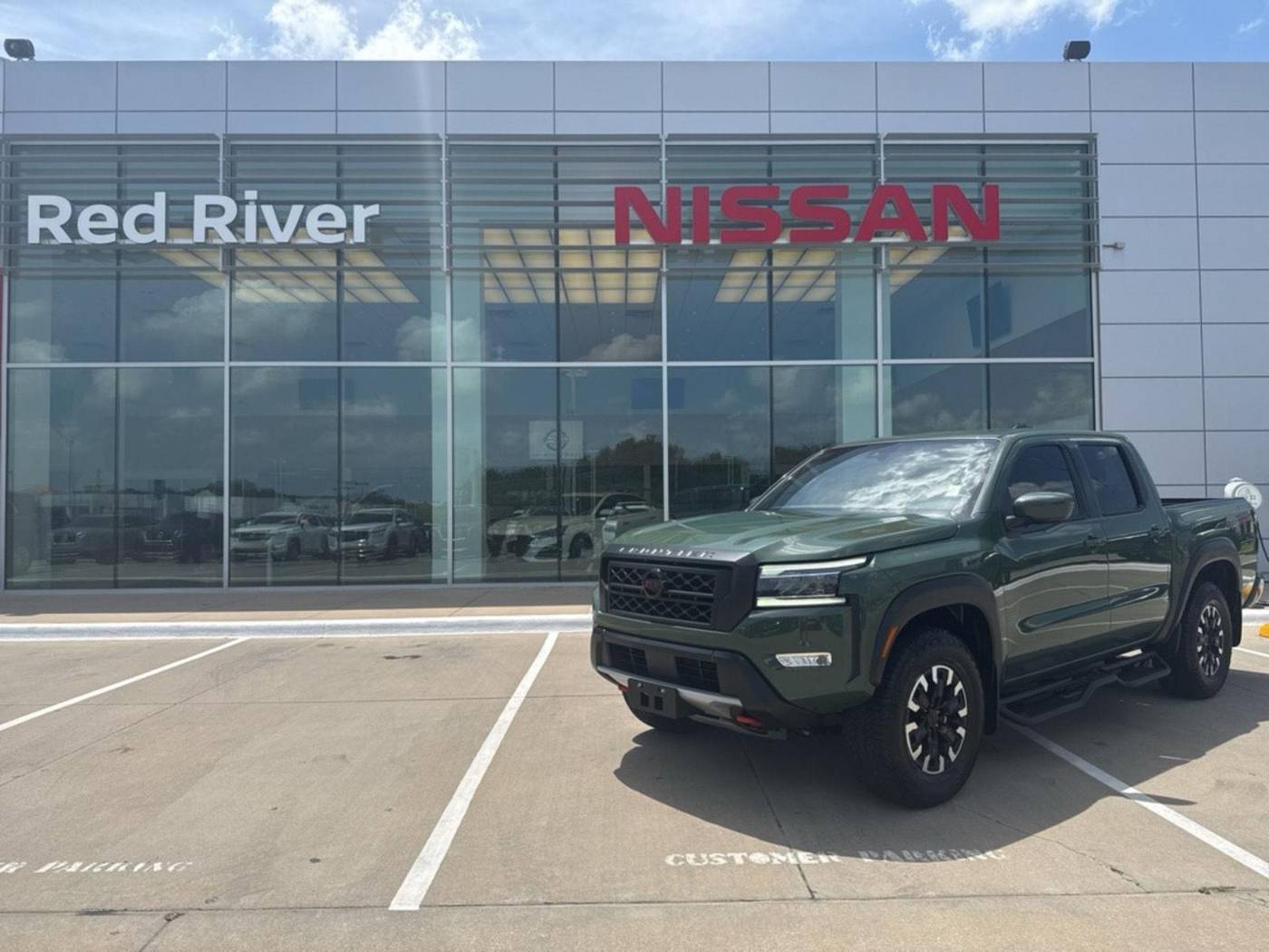 2024 Nissan Frontier PRO-4X — Pickup Truck — 5,413 mi — Ardmore, OK