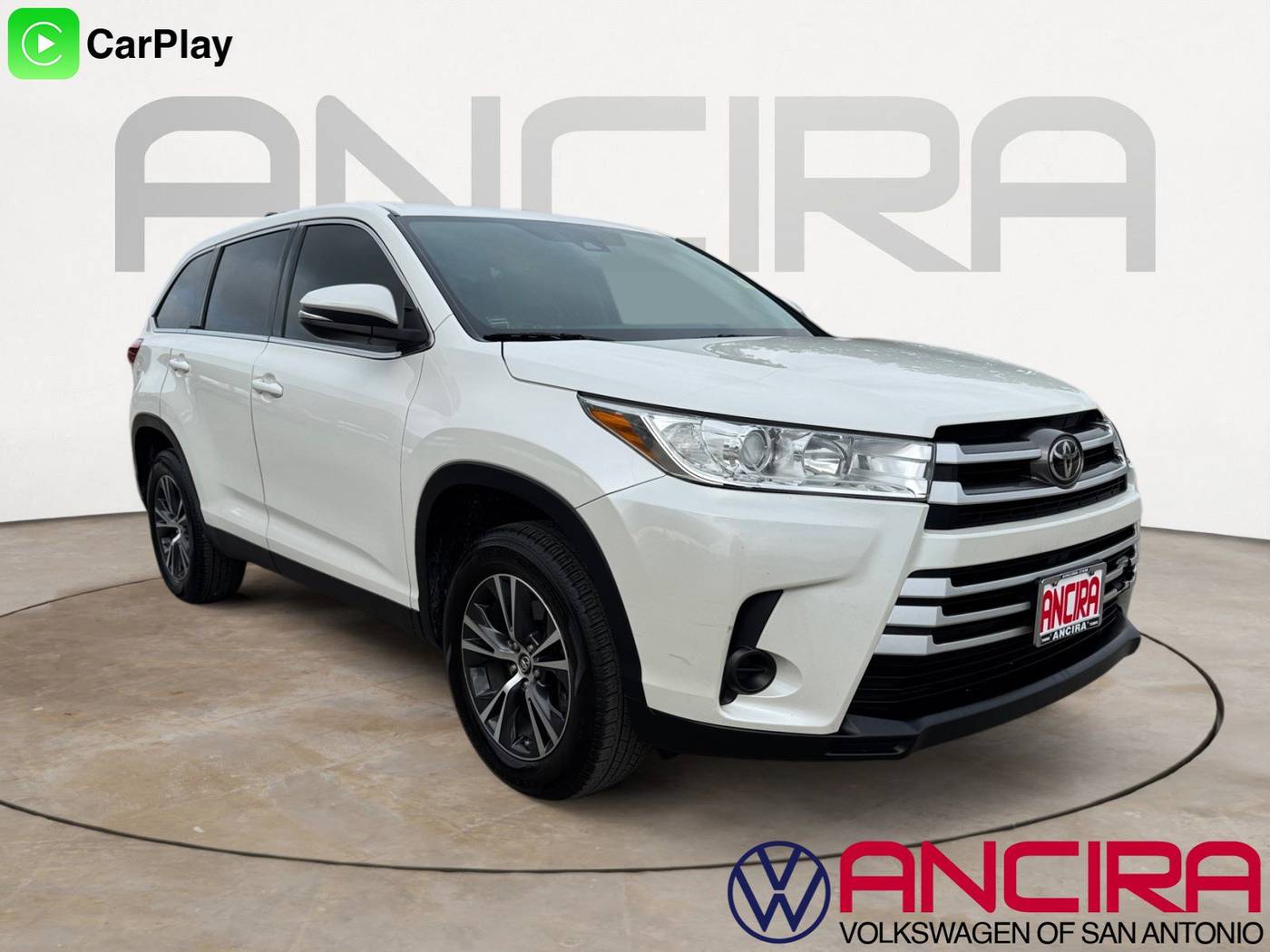 2019 Toyota Highlander LE V6 — SUV — 90,233 mi — San Antonio, TX