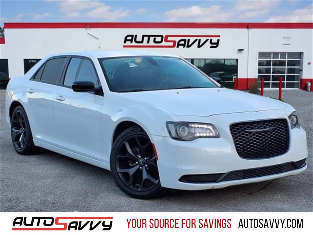 2020 Chrysler 300 Touring — Sedan — 39,230 mi — Houston, TX