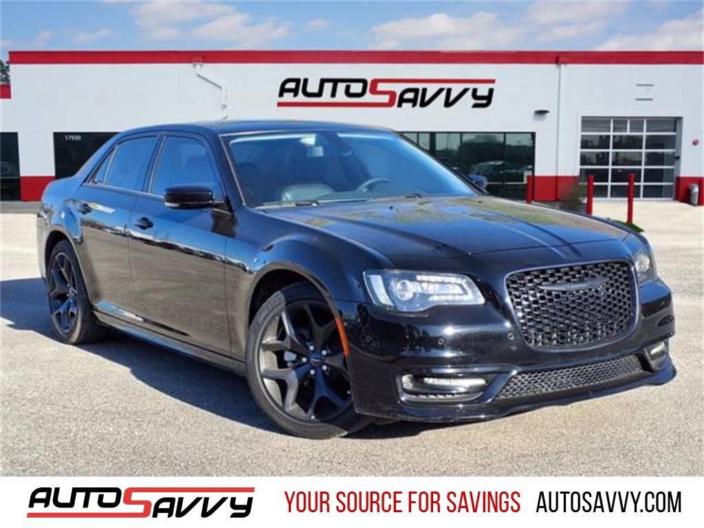 2022 Chrysler 300 Touring L — Sedan — 24,591 mi — Houston, TX