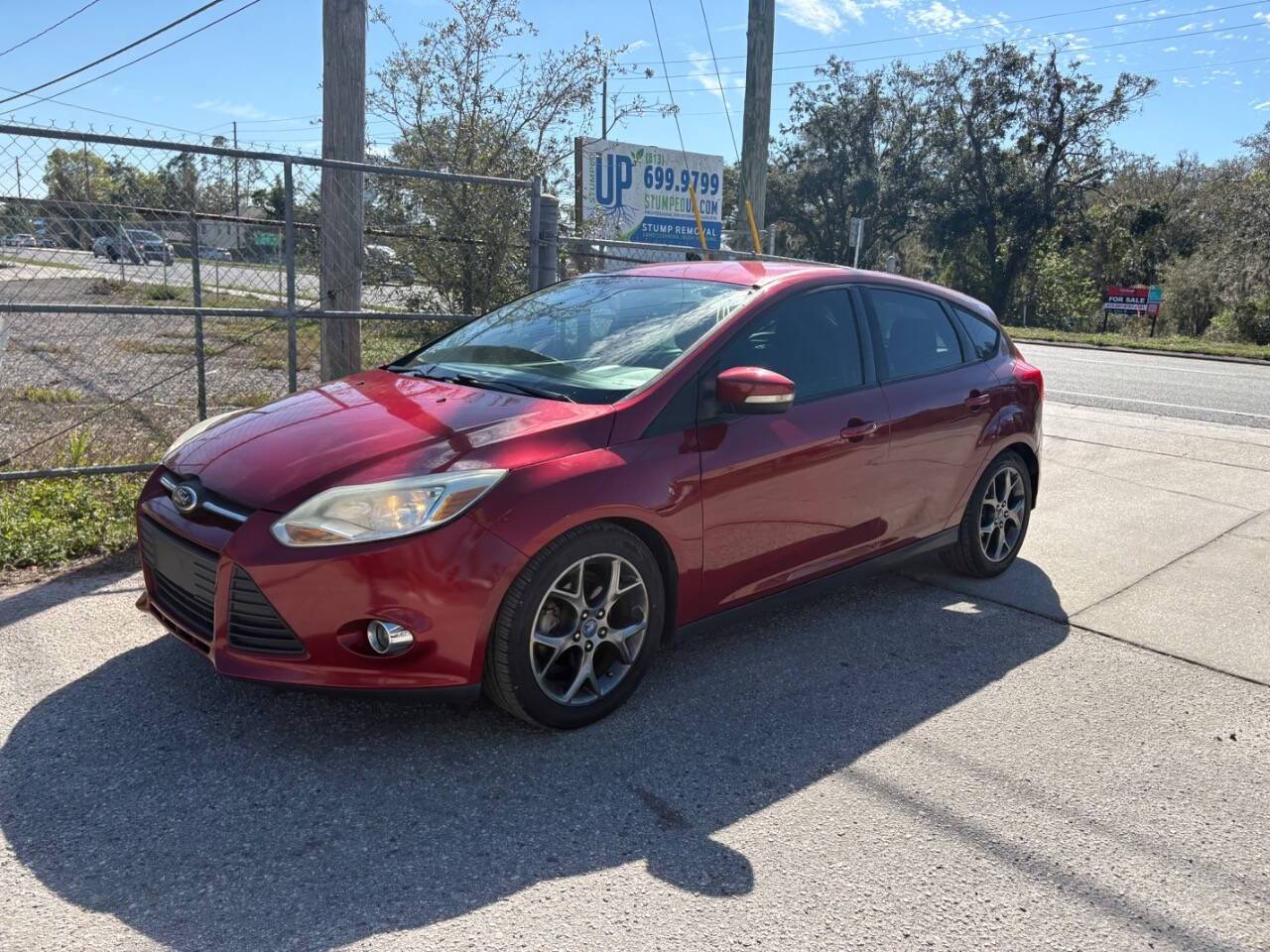 2014 Ford Focus SE — Hatchback — 105,912 mi — Land O' Lakes, FL