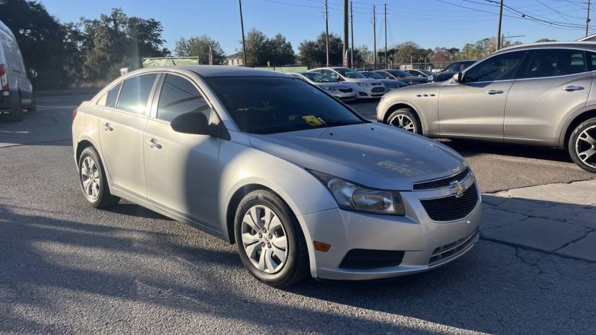 2012 Chevrolet Cruze LS — Sedan — 131,279 mi — Land O' Lakes, FL