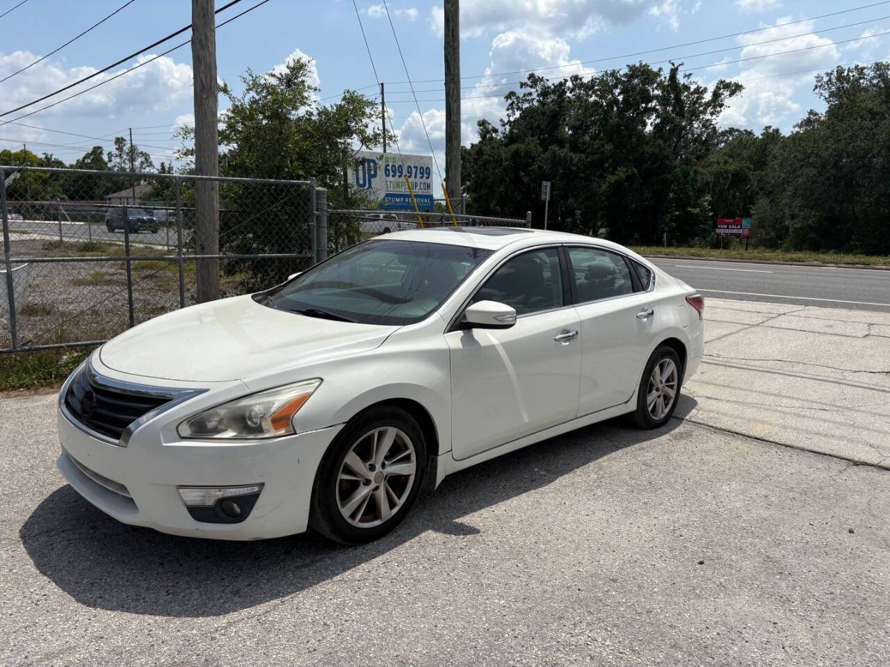 2013 Nissan Altima 2.5 SL — Sedan — 140,043 mi — Land O' Lakes, FL