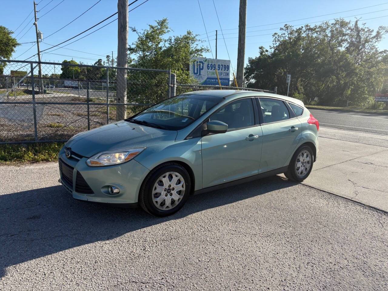 2012 Ford Focus SE — Hatchback — 155,596 mi — Land O' Lakes, FL