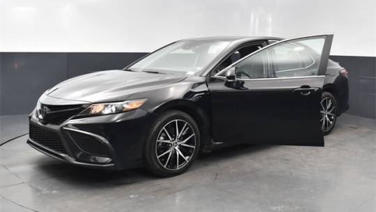 2022 Toyota Camry SE — Sedan — 56,313 mi — Conyers, GA