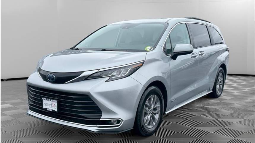 2021 Toyota Sienna XLE — Minivan — 62,604 mi — Boise, ID