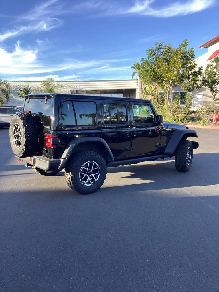 2025 Jeep Wrangler Rubicon