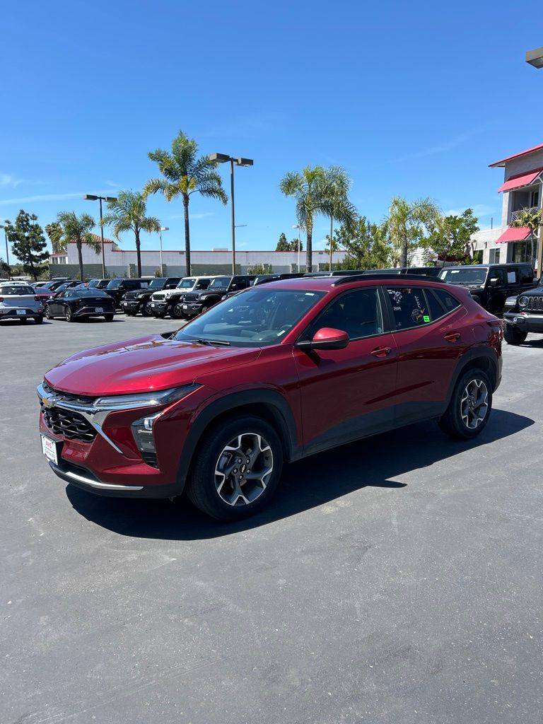 2025 Chevrolet Trax LT — SUV — 25,377 mi — Vista, CA