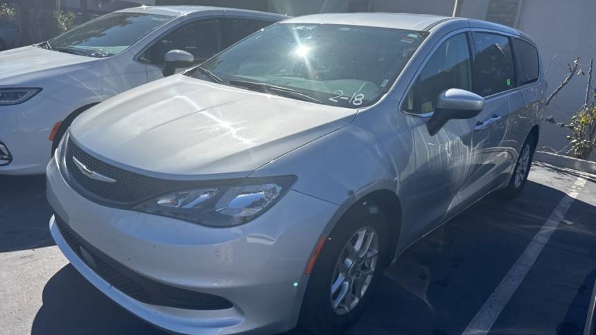 2023 Chrysler Voyager LX — Minivan — 69,568 mi — Vista, CA