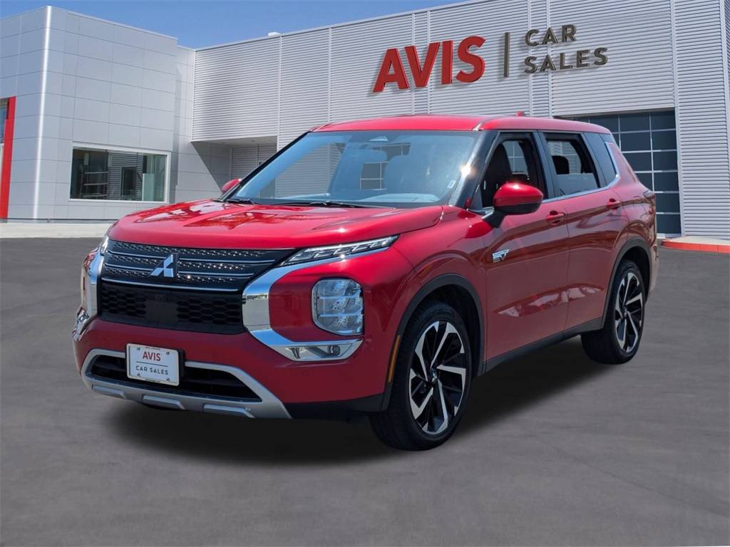 2023 Mitsubishi Outlander Plug-In Hybrid SE — SUV — 28,347 mi — Vista, CA