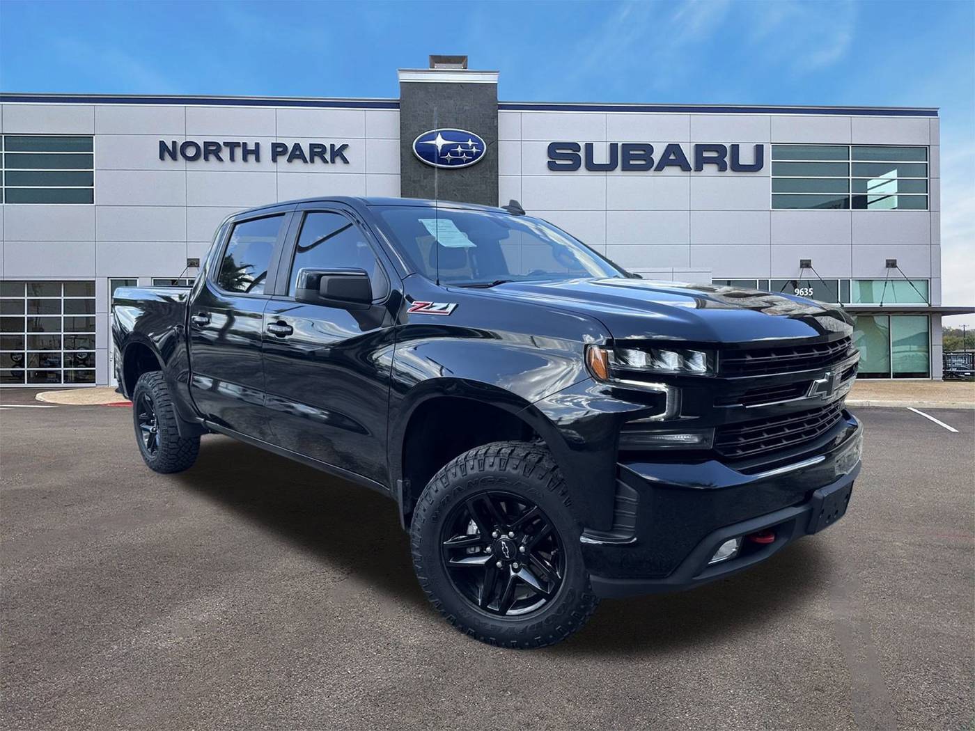2021 Chevrolet Silverado 1500 LT Trail Boss — Pickup Truck — 40,779 mi — San Antonio, TX
