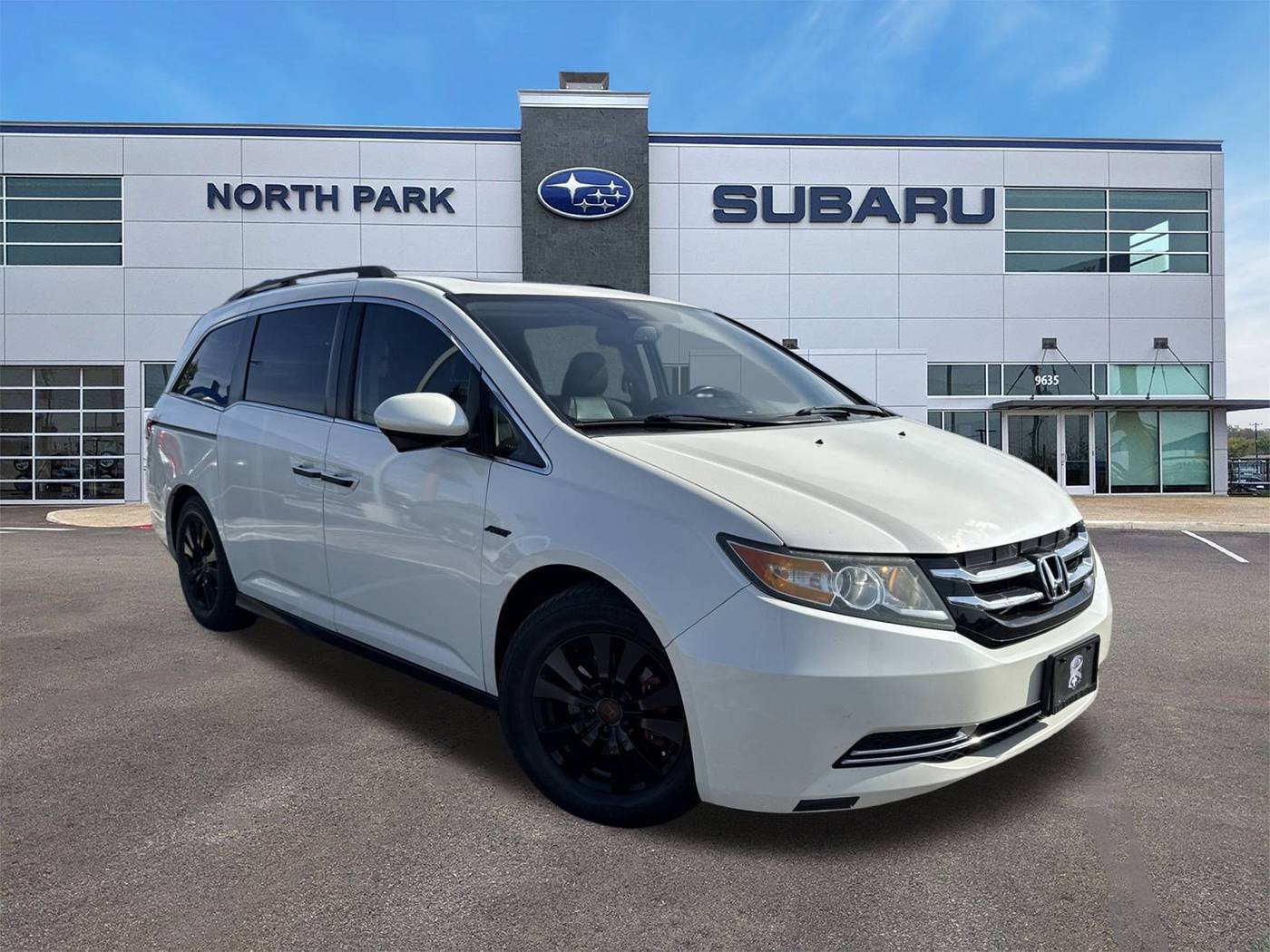 2015 Honda Odyssey EX-L — Minivan — 137,355 mi — San Antonio, TX
