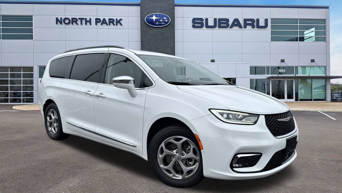 2022 Chrysler Pacifica Limited — Minivan — 60,496 mi — San Antonio, TX