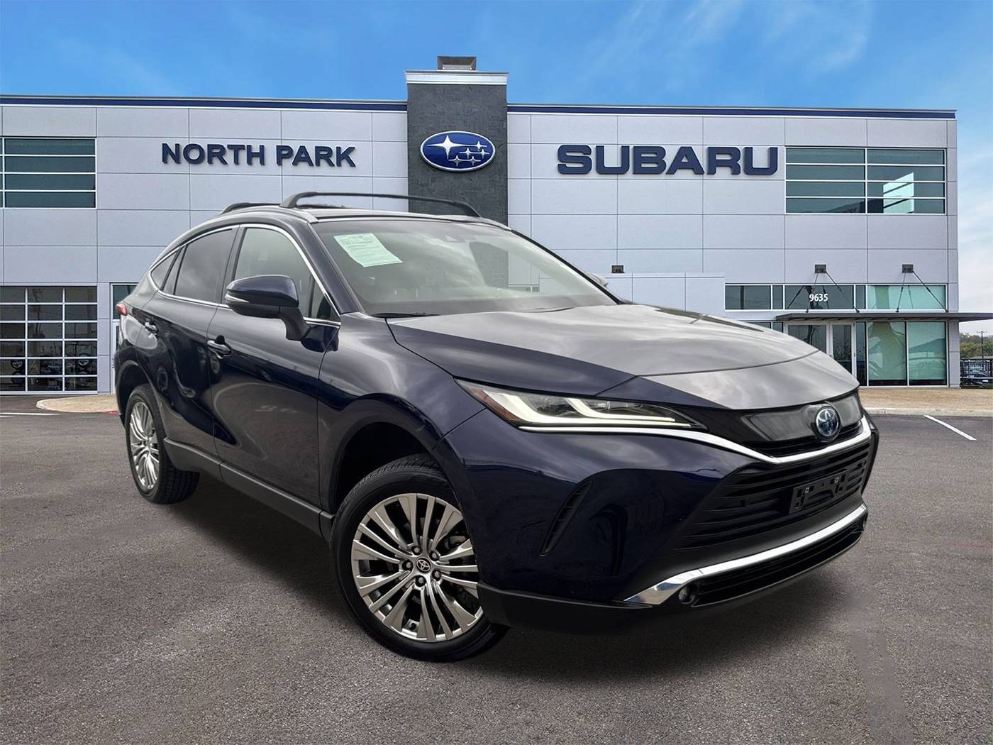 2023 Toyota Venza XLE — SUV — 17,100 mi — San Antonio, TX