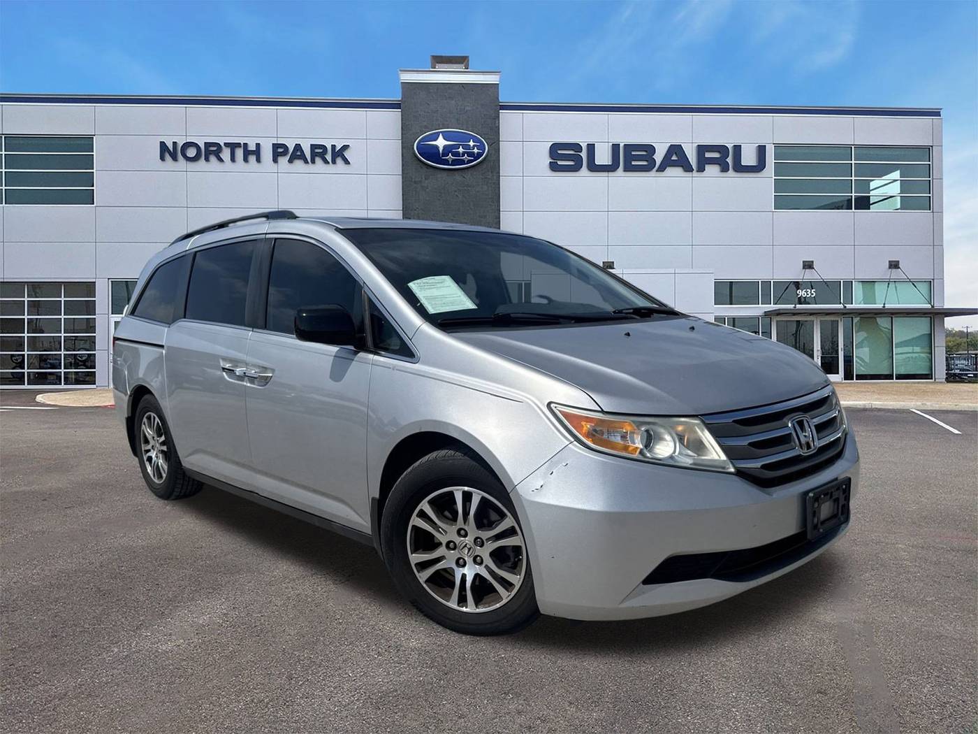 2012 Honda Odyssey EX-L — Minivan — 118,592 mi — San Antonio, TX