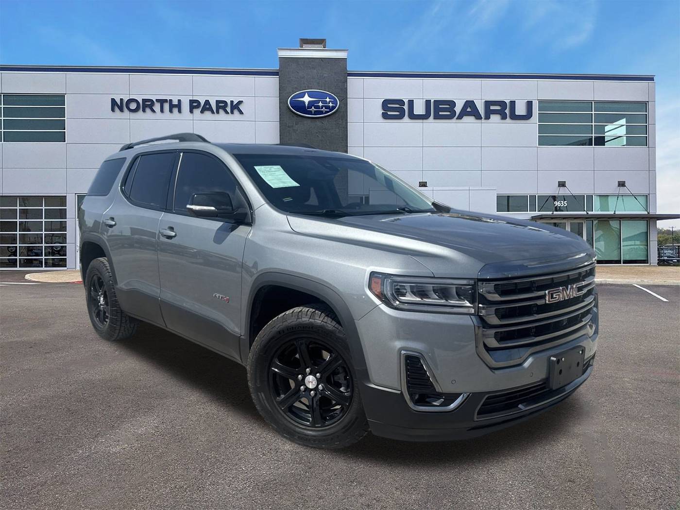 2023 GMC Acadia AT4 — SUV — 18,406 mi — San Antonio, TX