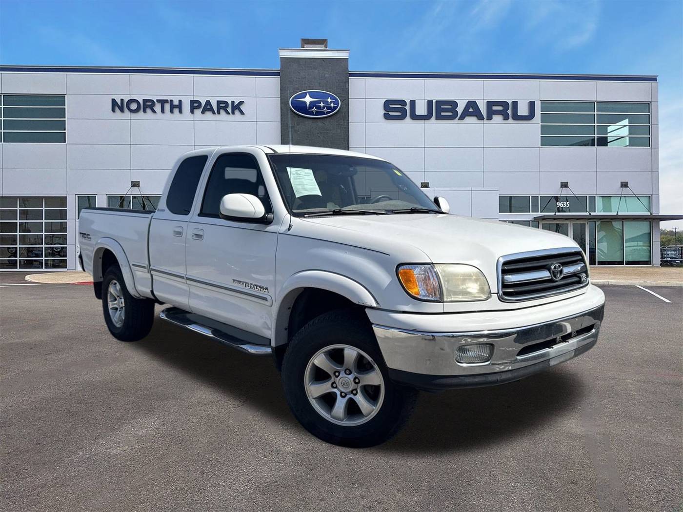 2001 Toyota Tundra Limited — Pickup Truck — 164,600 mi — San Antonio, TX