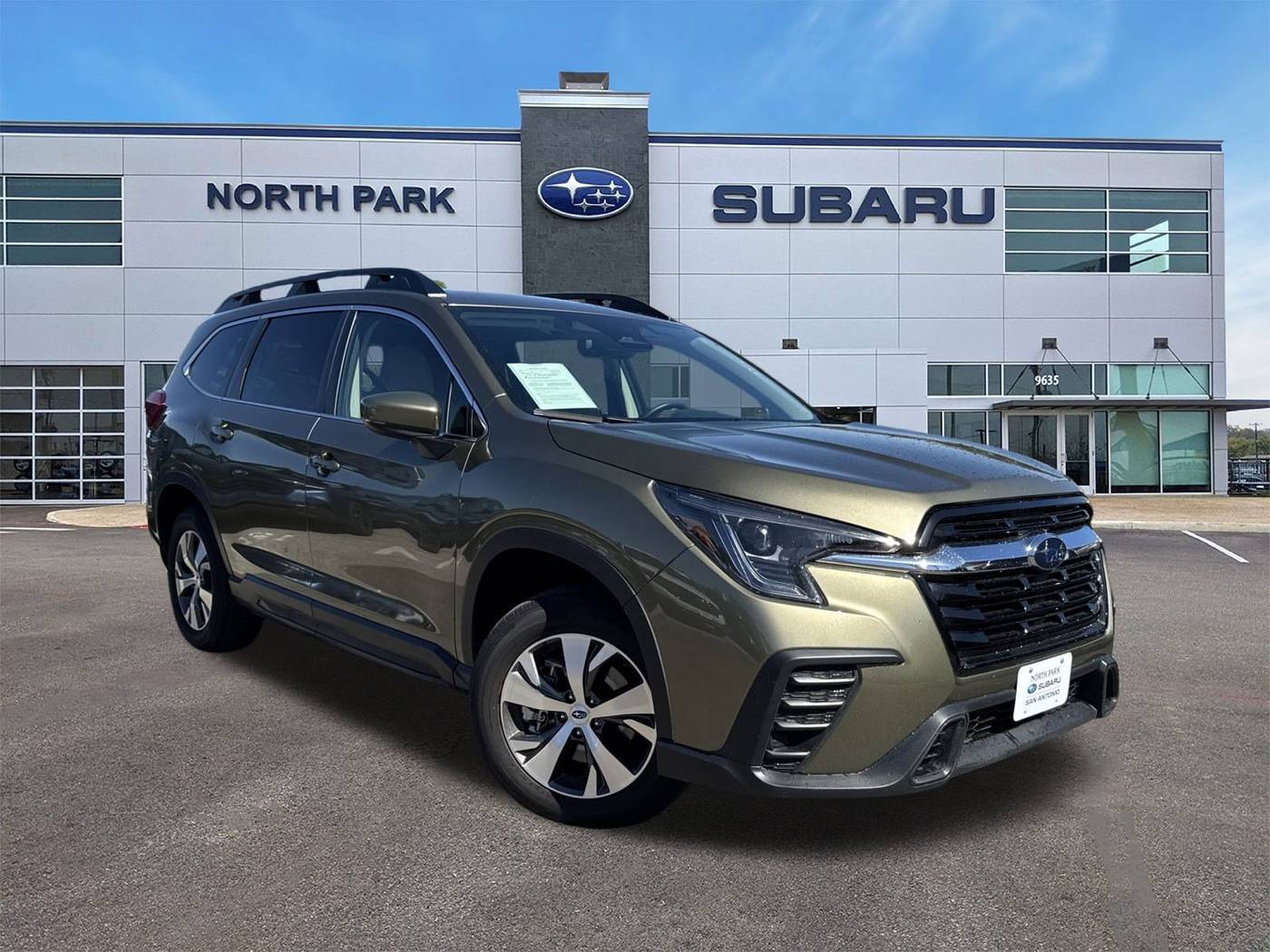 2024 Subaru Ascent Premium — SUV — 11,958 mi — San Antonio, TX