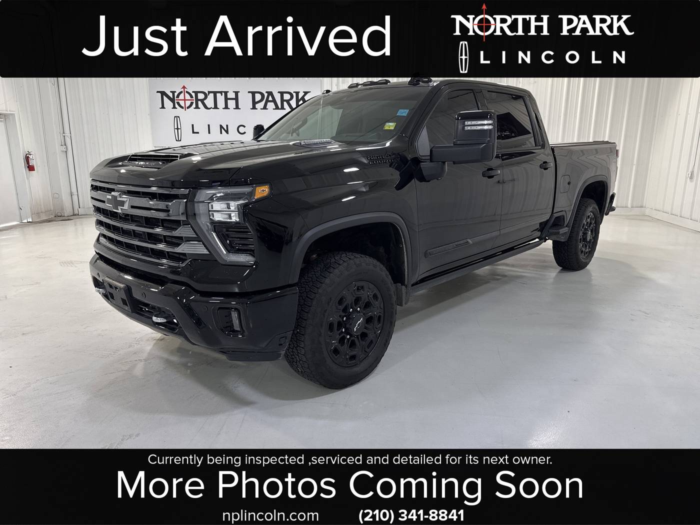 2024 Chevrolet Silverado 2500HD High Country — Pickup Truck — 12,152 mi — San Antonio, TX