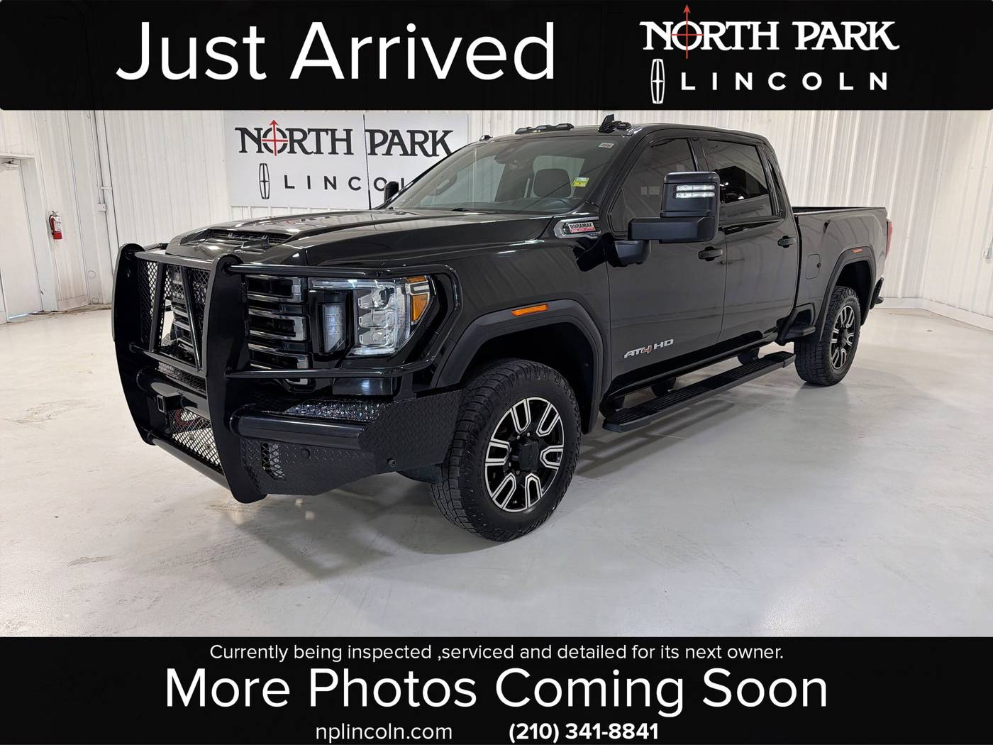 2020 GMC Sierra 2500HD AT4 — Pickup Truck — 111,007 mi — San Antonio, TX