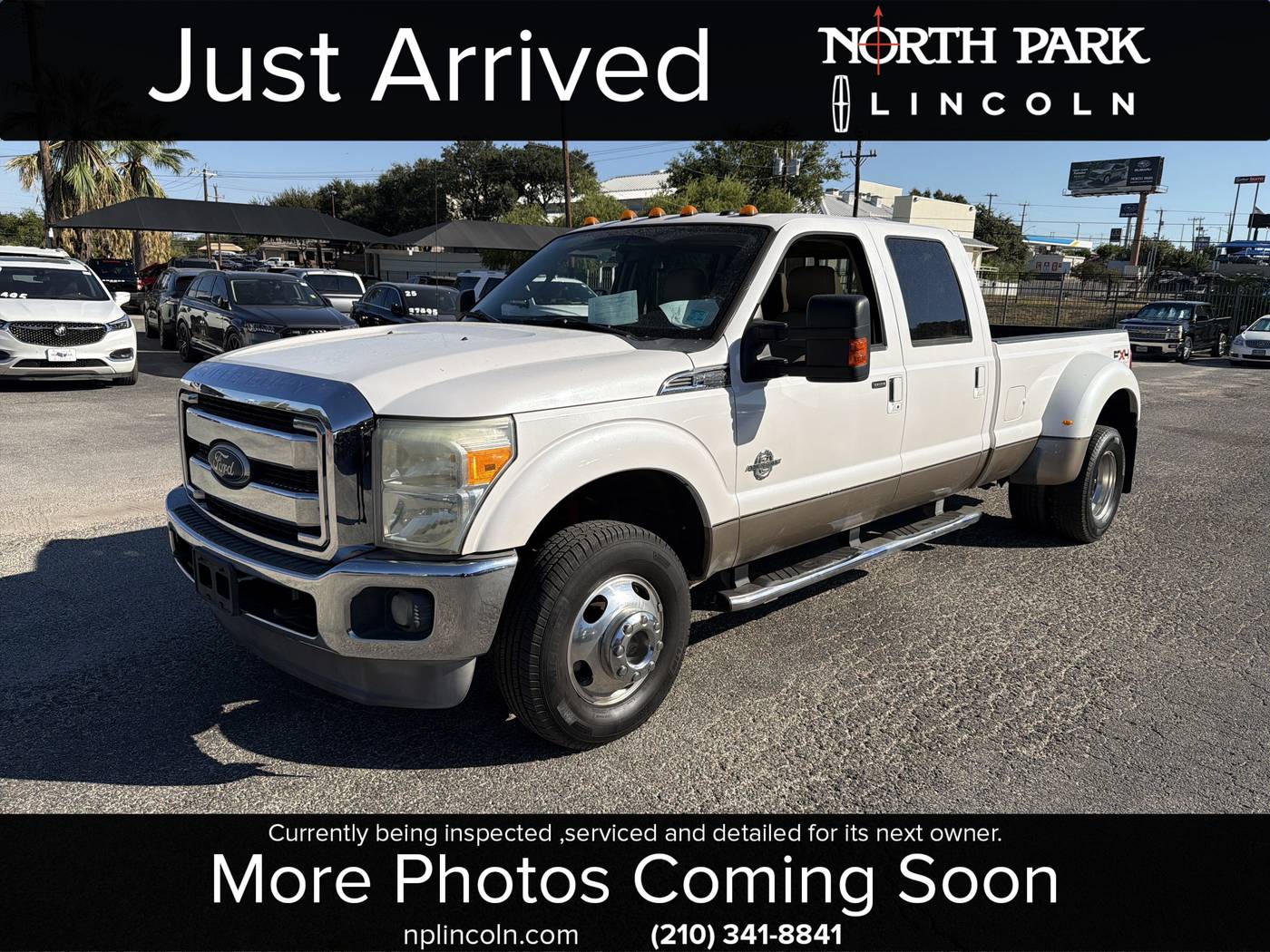 2011 Ford Super Duty F-350 Lariat — Pickup Truck — 151,733 mi — San Antonio, TX