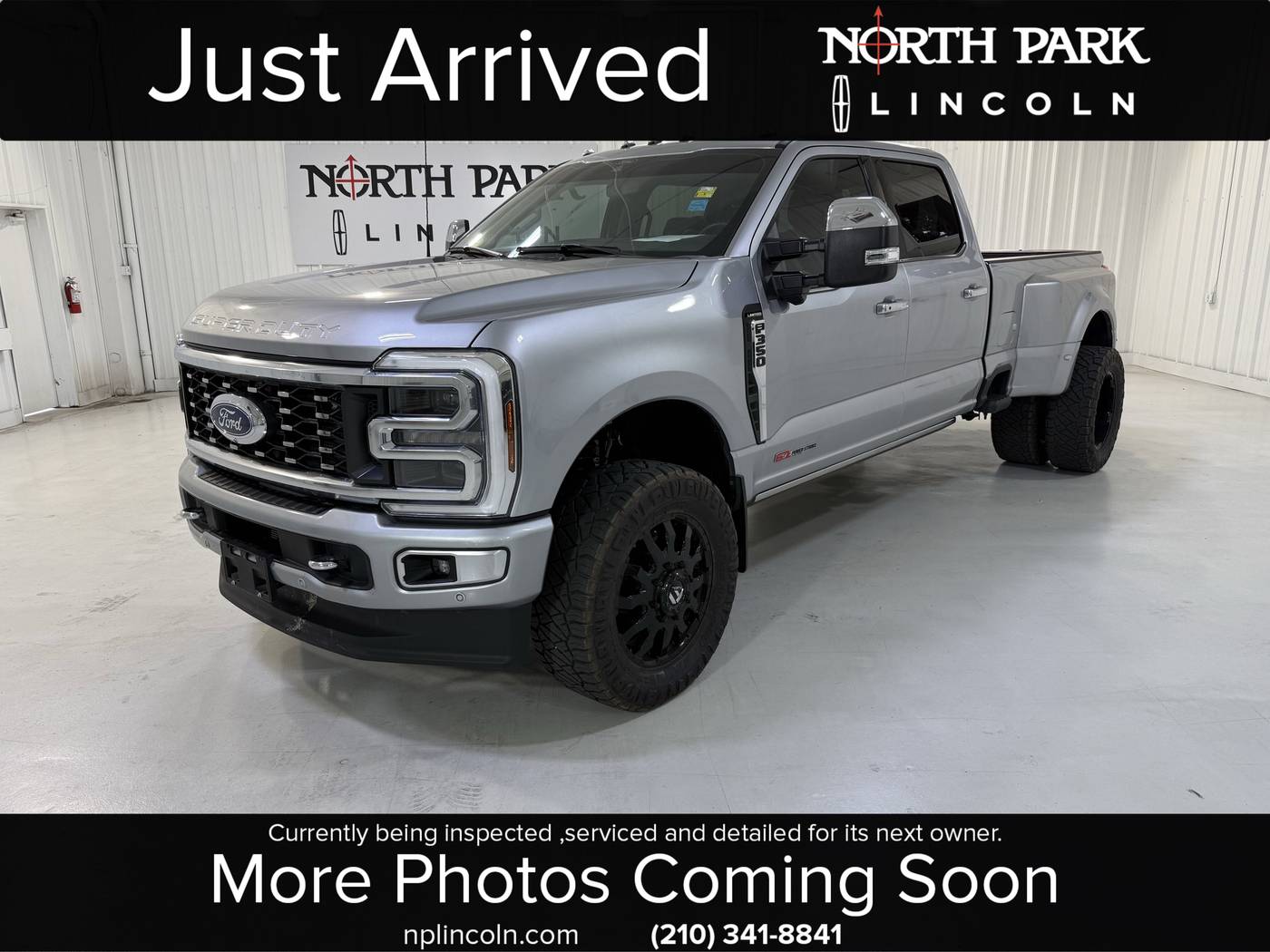 2024 Ford Super Duty F-350 Limited — Pickup Truck — 5,155 mi — San Antonio, TX