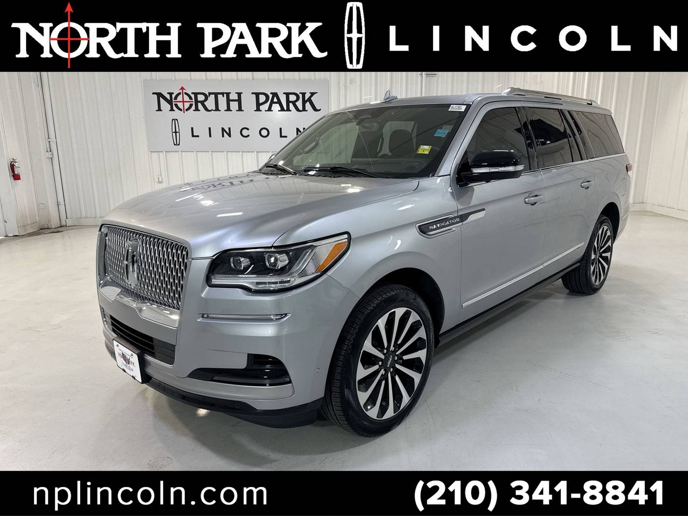 2023 Lincoln Navigator Reserve — SUV — 5,570 mi — San Antonio, TX