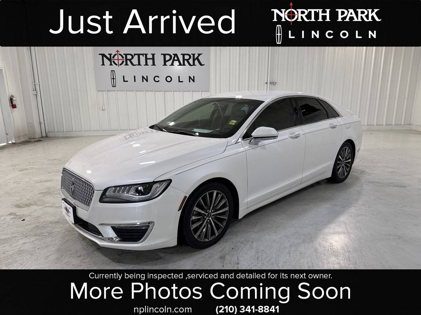 2017 Lincoln MKZ Premiere — Sedan — 34,835 mi — San Antonio, TX